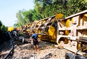 ৩০ ঘণ্টা পর সিলেটের সঙ্গে রেল যোগাযোগ স্বাভাবিক