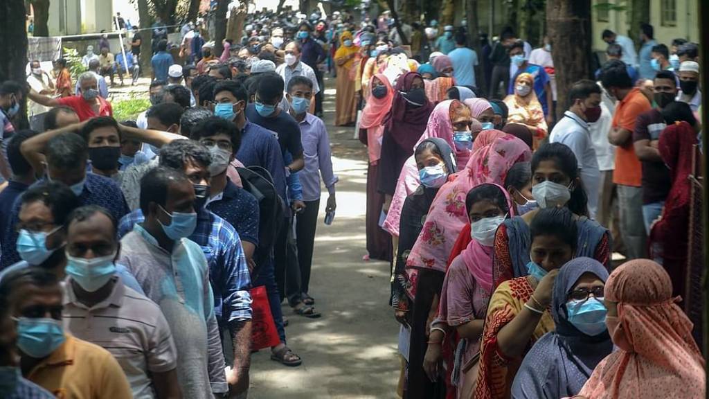 প্রধানমন্ত্রীর জন্মদিনে আজ সারাদেশে গণটিকাদান শুরু