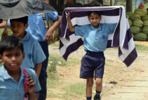প্রচণ্ড গরমে পশ্চিমবঙ্গে শিক্ষাপ্রতিষ্ঠান বন্ধ