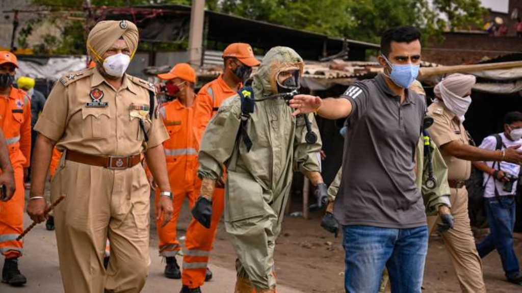 ভারতে কারখানায় গ্যাস লিক হয়ে ১১ জনের মৃত্যু, অসুস্থ আরও ১১